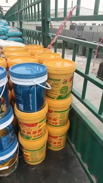 水溶肥搭配有机肥发一车，有需要的老板联系我